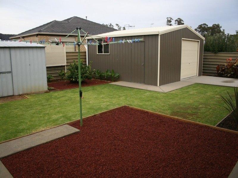 27 Diggora Road, Rochester VIC 3561