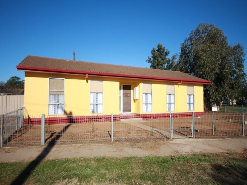 7 Johnson Street, Rochester VIC 3561