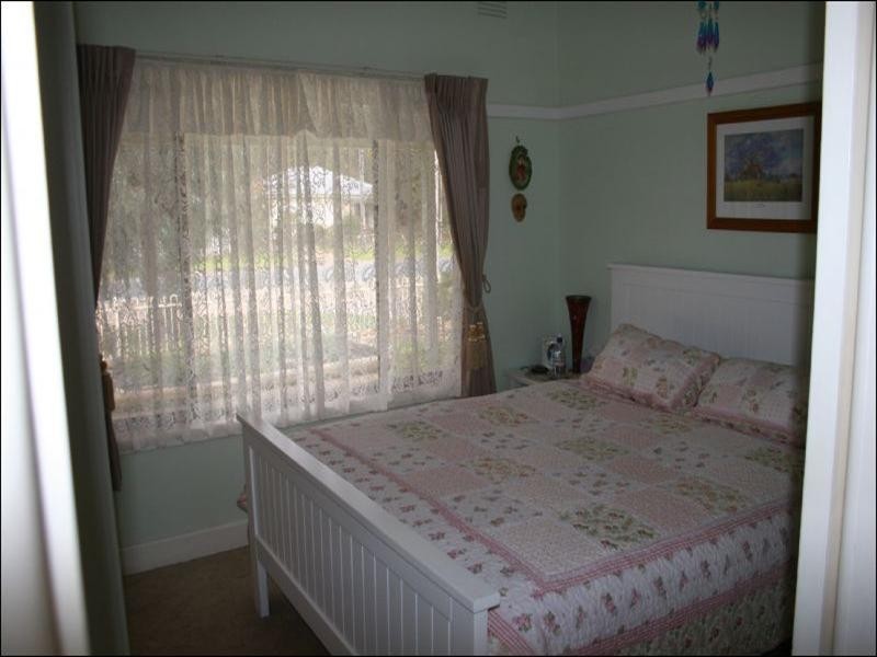 86 Victoria Street, Rochester VIC 3561