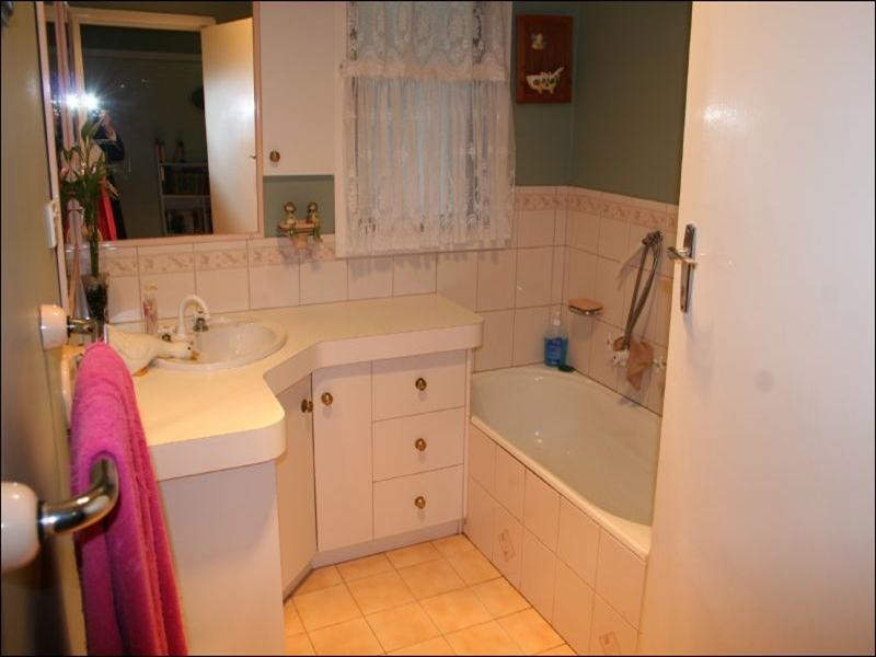 86 Victoria Street, Rochester VIC 3561