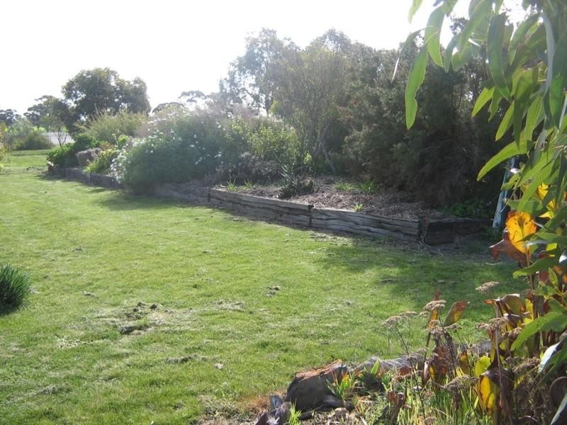 47 Sloanes Road, St Arnaud VIC 3478