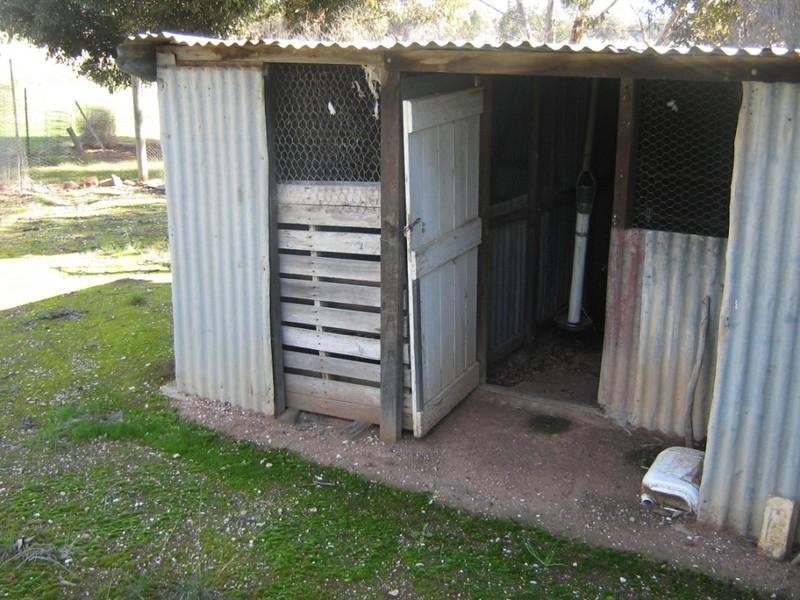 47 Sloanes Road, St Arnaud VIC 3478