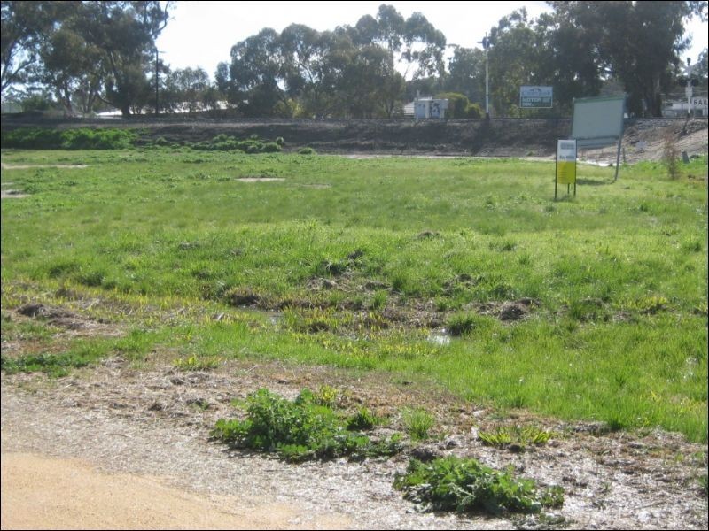 18 Ballarat Road, St Arnaud VIC 3478