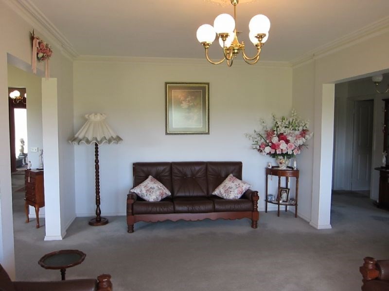 76 Pascoe Street, Rochester VIC 3561