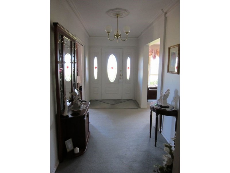 76 Pascoe Street, Rochester VIC 3561