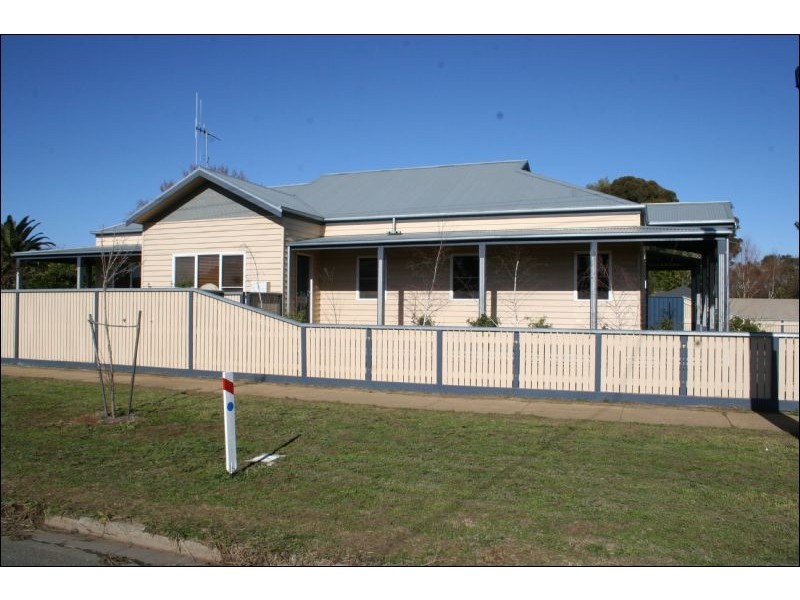 41 Echuca Road, Rochester VIC 3561