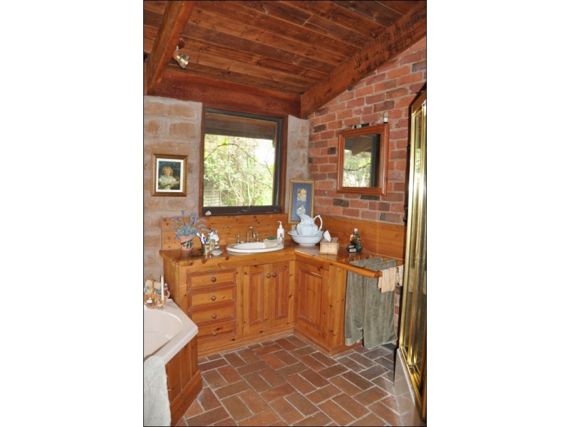 5130 Heathcote- Rochester Road, Rochester VIC 3561