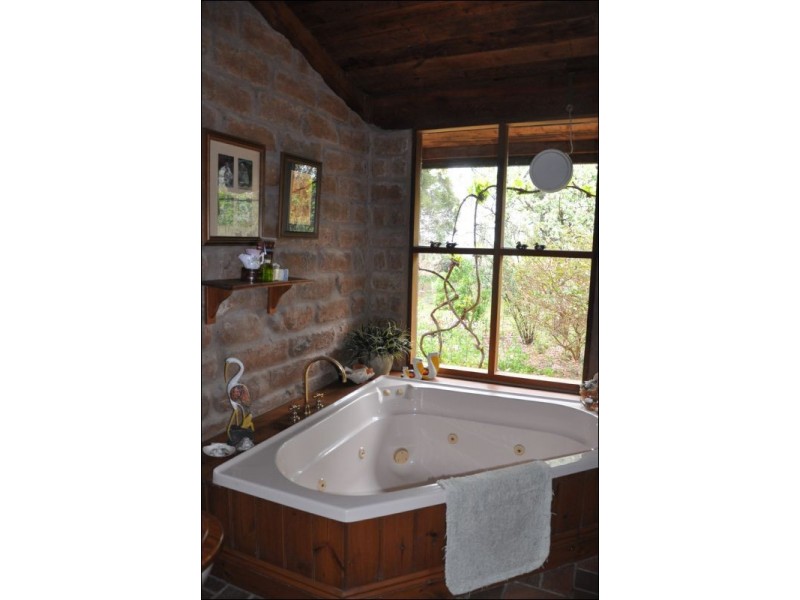 5130 Heathcote- Rochester Road, Rochester VIC 3561