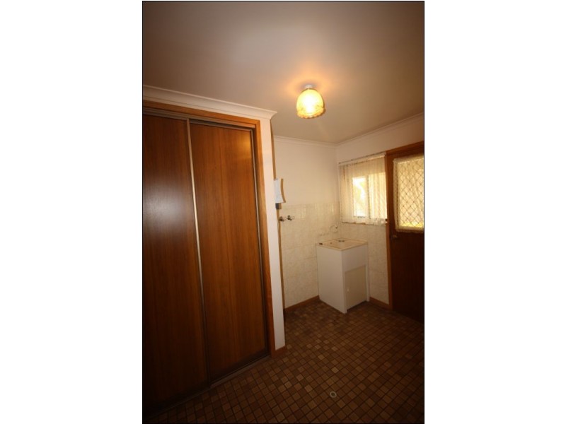 12 Mackay Street, Rochester VIC 3561