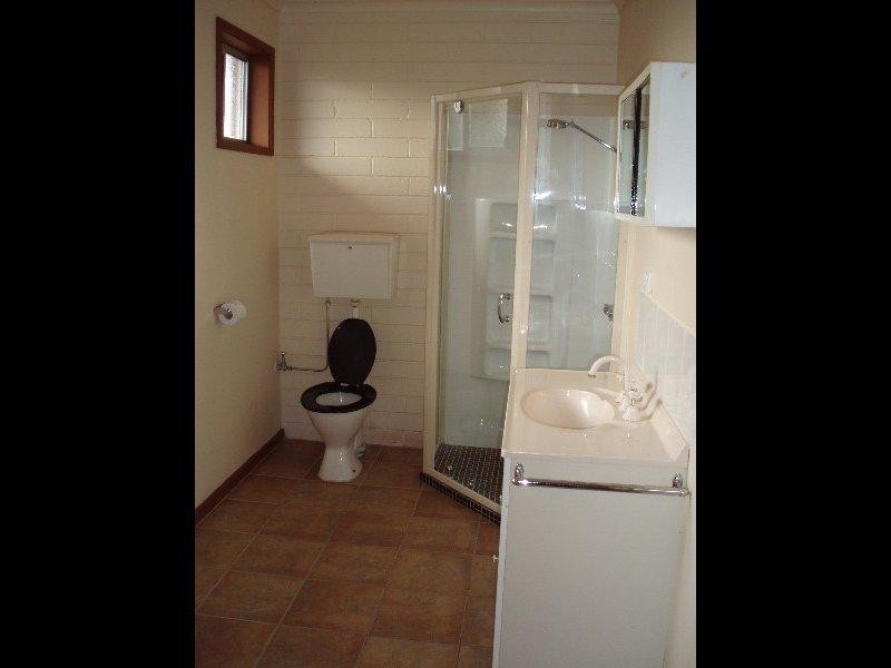 83 High Street, Rochester VIC 3561