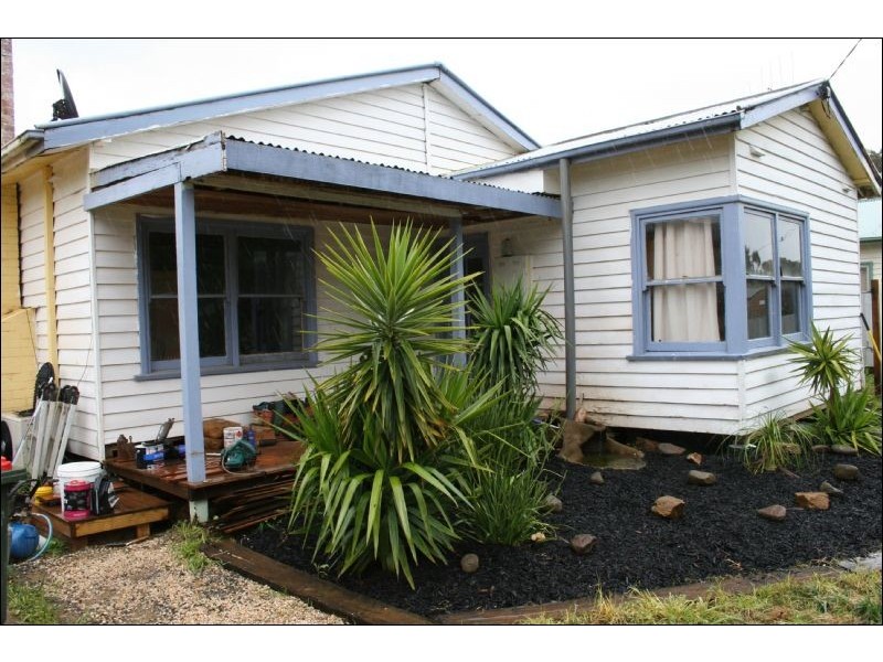 4 Burns Street, Lockington VIC 3563