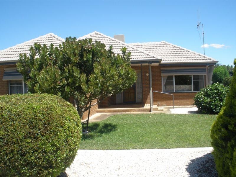 63 Dudley Street, Rochester VIC 3561