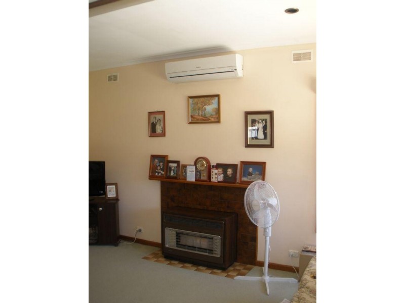 63 Dudley Street, Rochester VIC 3561