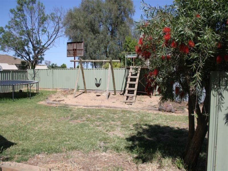 23 Hotham Street, Rochester VIC 3561