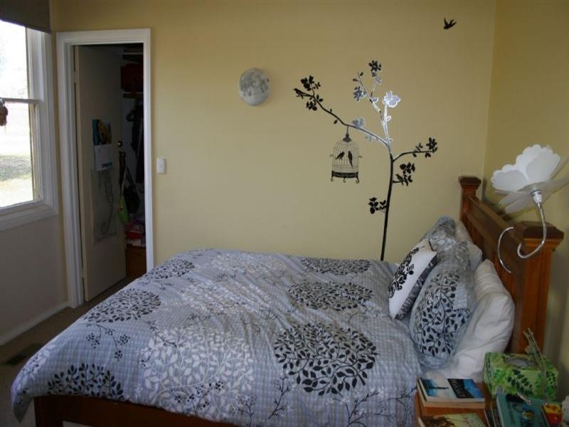 23 Hotham Street, Rochester VIC 3561