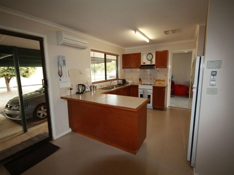 7730 Hansen Road, Ballendella VIC 3561