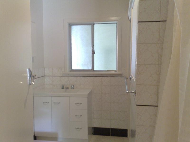 26 Railway Road, Rochester VIC 3561