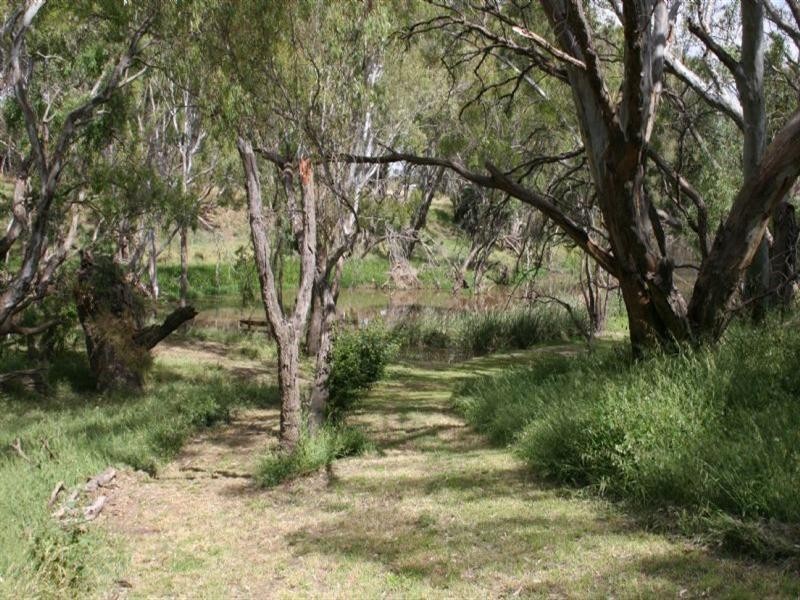 104 High Street, Rochester VIC 3561