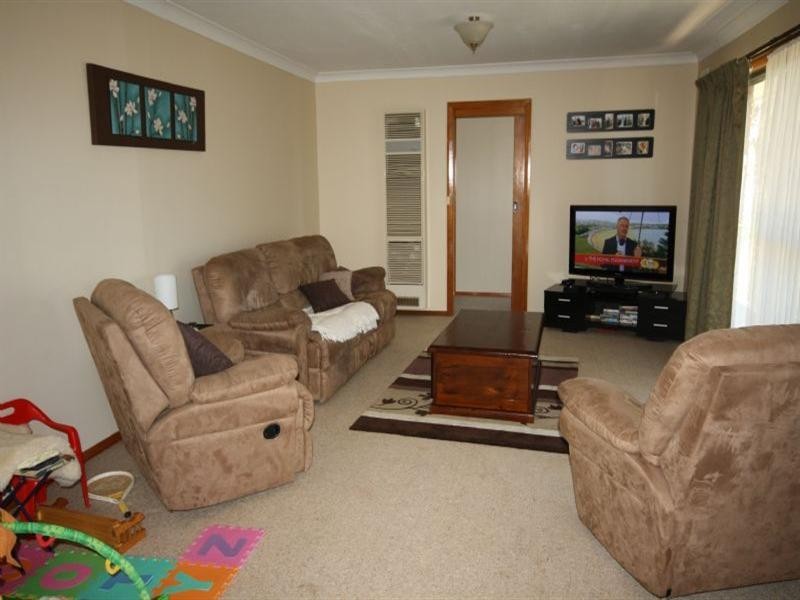 49 Hopetoun Street, Rochester VIC 3561