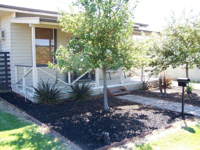 53 Bowen Street, St Arnaud VIC 3478