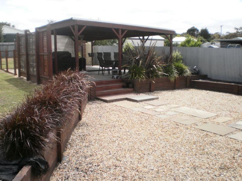 53 Bowen Street, St Arnaud VIC 3478