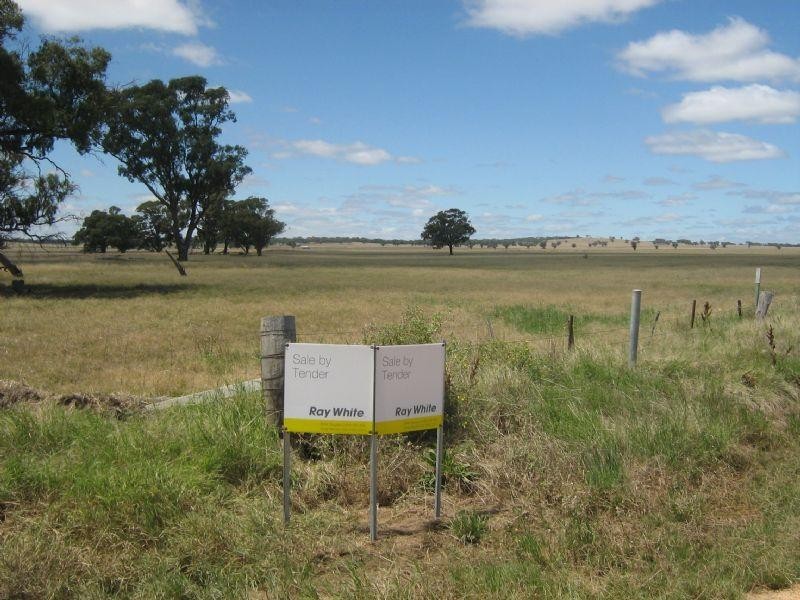 1650 ACRES (APPROX), St Arnaud VIC 3478