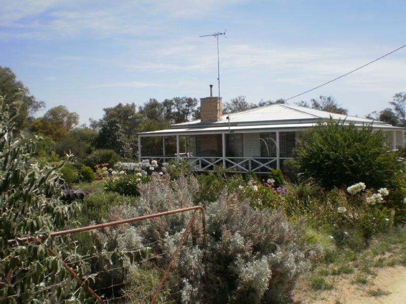 34 Lehmann Road, St Arnaud VIC 3478