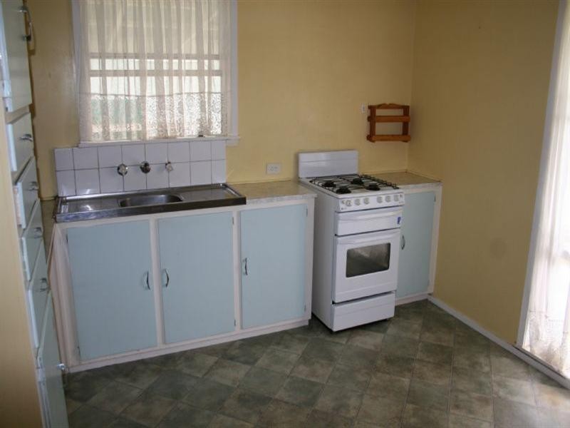 57 McKenzie Street, Rochester VIC 3561