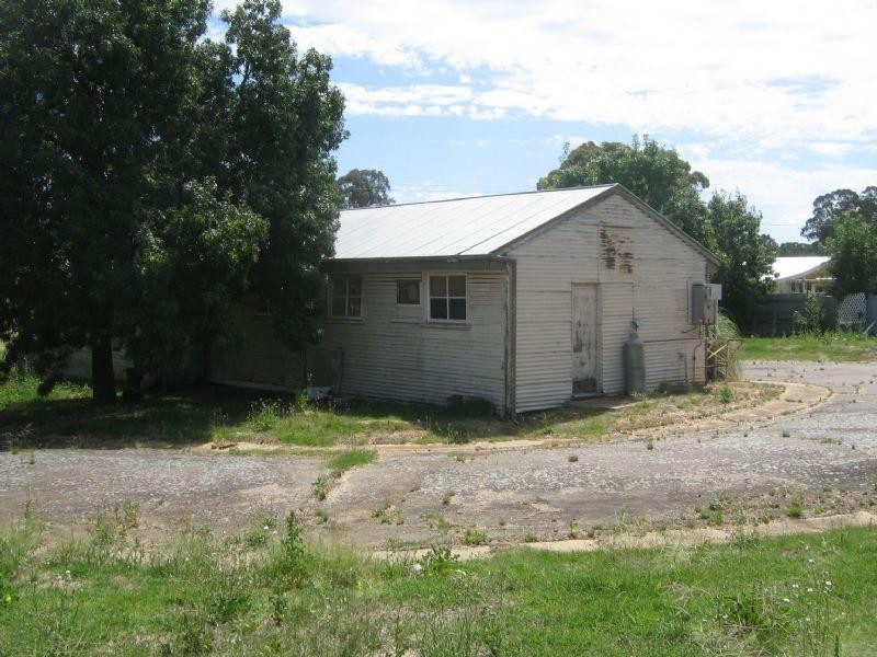 36 Butcher, St Arnaud VIC 3478