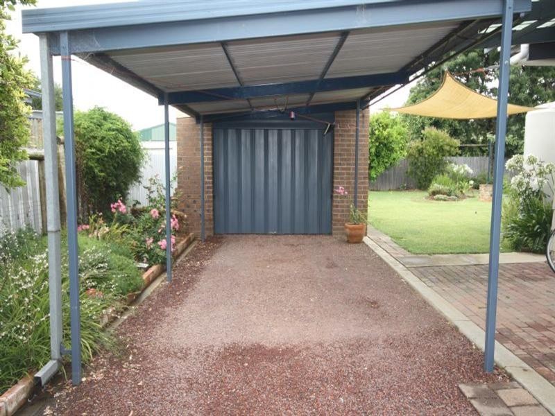 3 William Street, Rochester VIC 3561