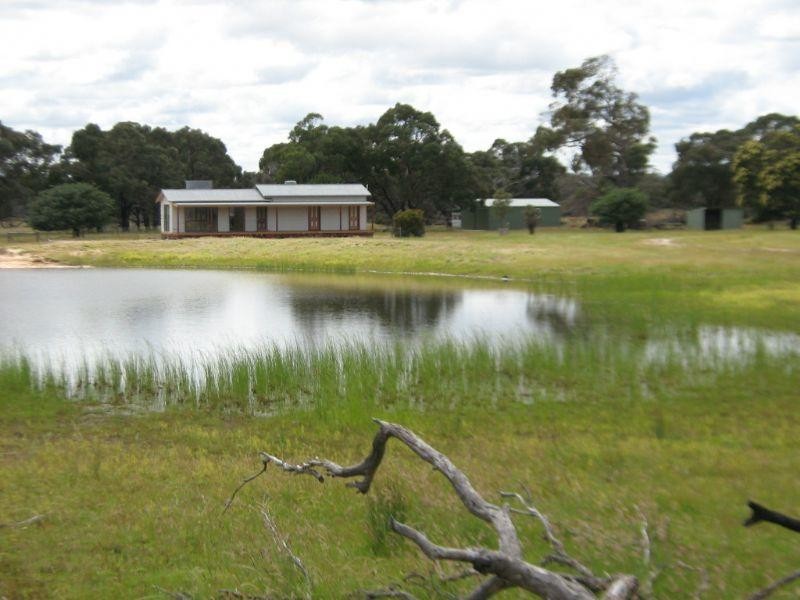 104 Long Gully Road, Pomonal VIC 3381