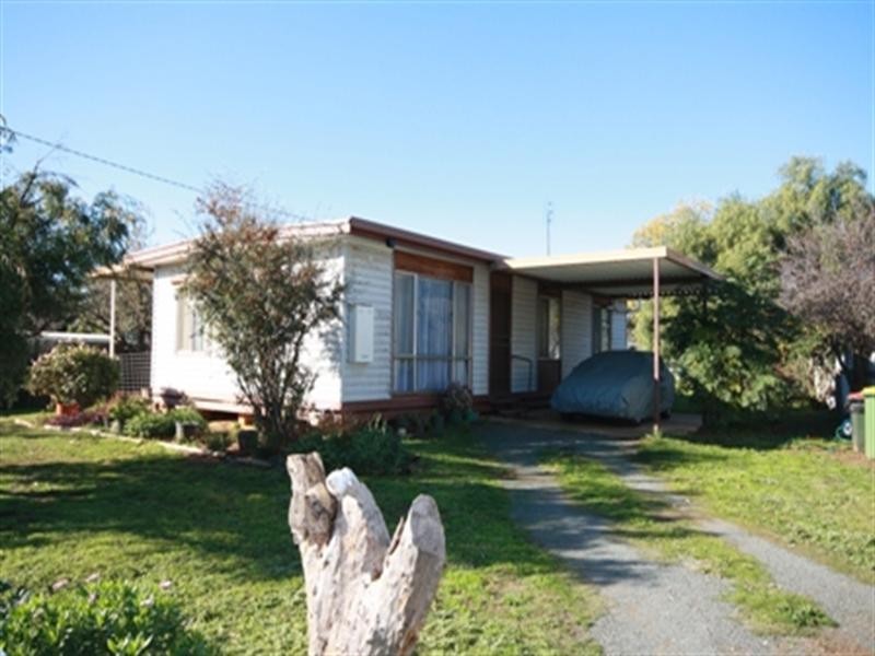 39 Northcote, Rochester VIC 3561