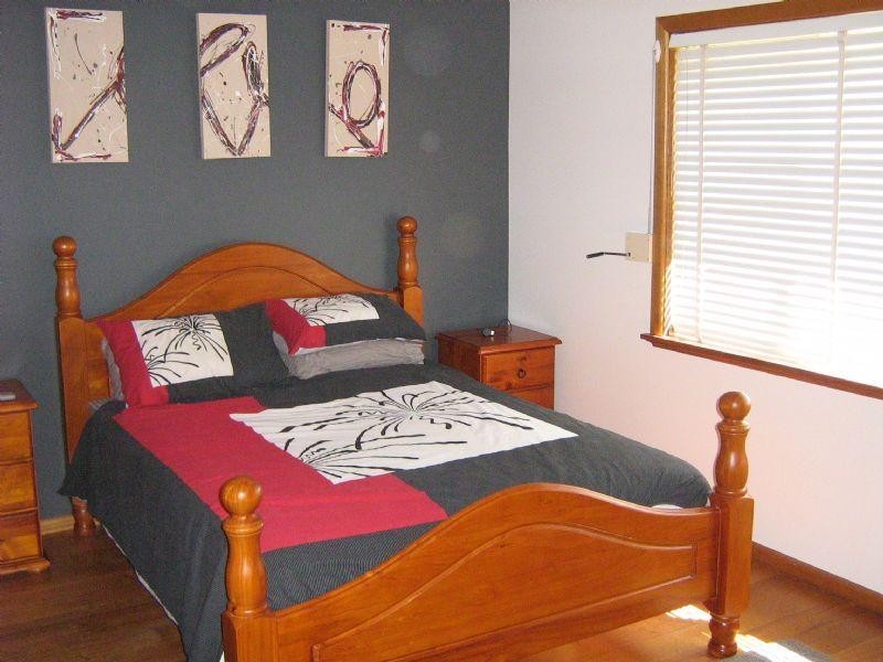 2 A Long Street, St Arnaud VIC 3478