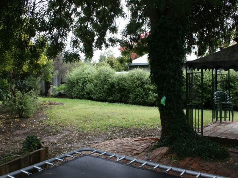 77 Hervey Street, Elmore VIC 3558