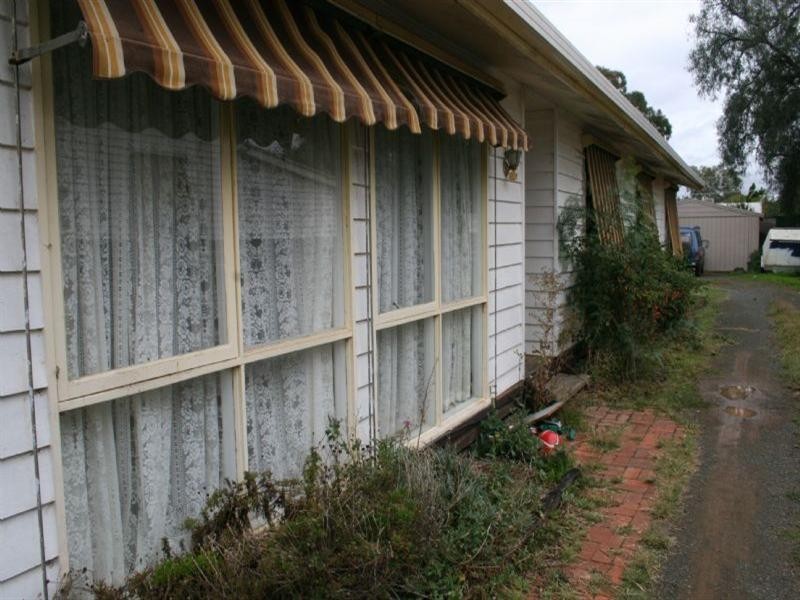 67 Jeffrey Street, Elmore VIC 3558