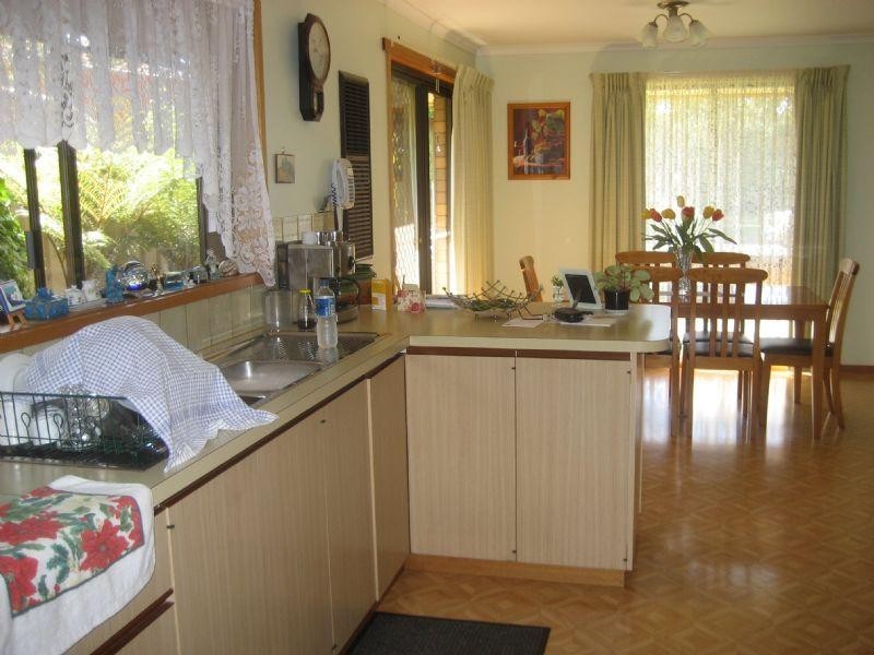 76 Queen Street, Rochester VIC 3561