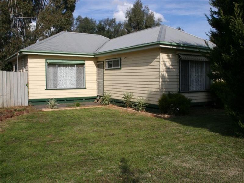 128 Hervey Street, Elmore VIC 3558