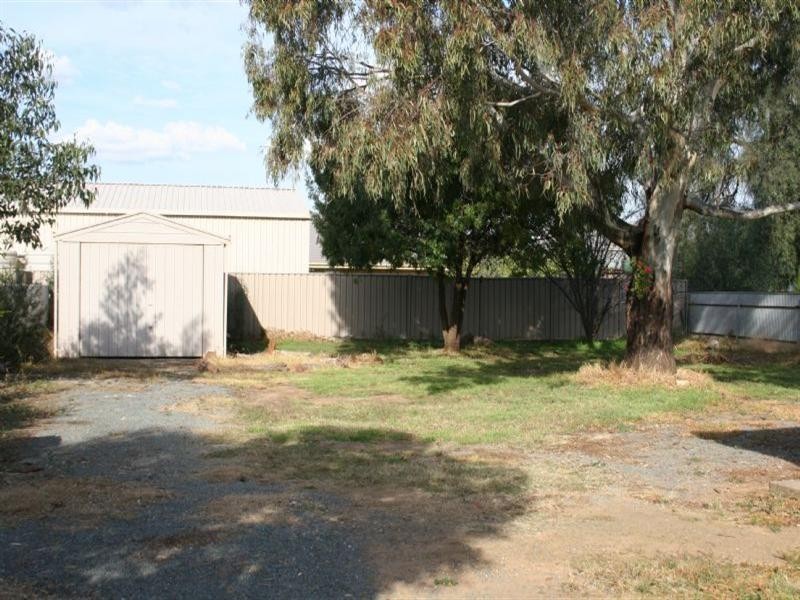 128 Hervey Street, Elmore VIC 3558