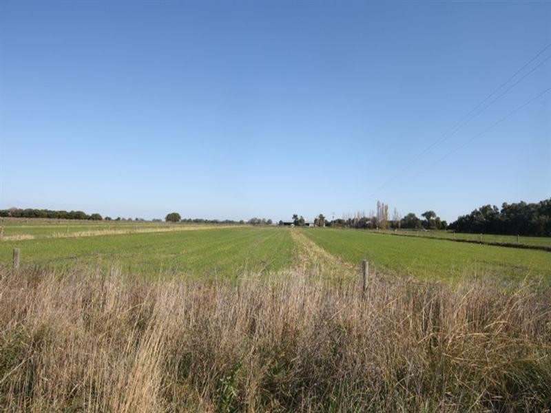 Cnr Tennyson and Prairie Road, Tennyson VIC 3572