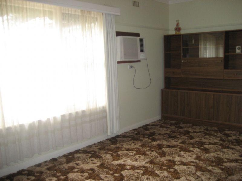 4 Campaspe Street, Rochester VIC 3561