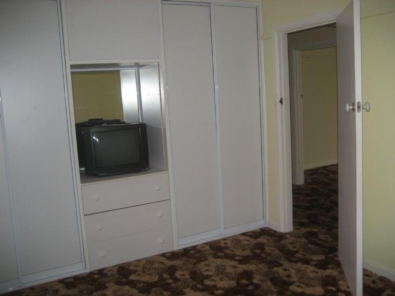 4 Campaspe Street, Rochester VIC 3561