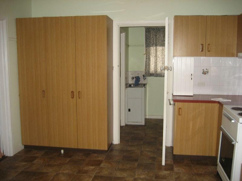 4 Campaspe Street, Rochester VIC 3561