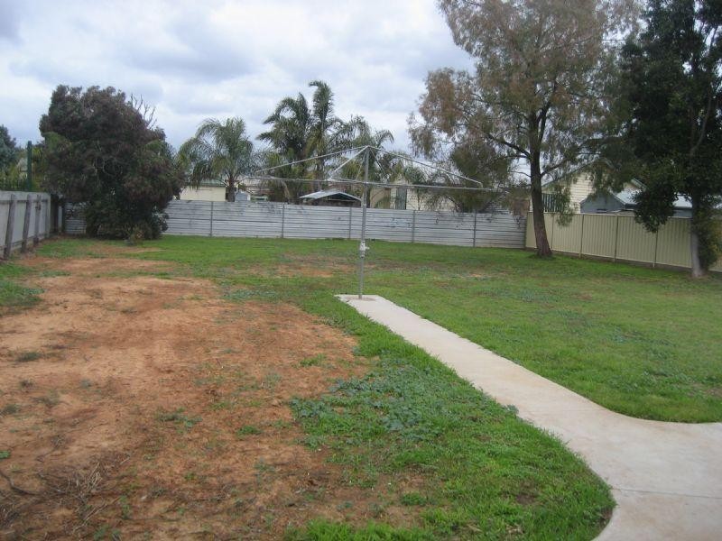 7 Dudley Street, Rochester VIC 3561