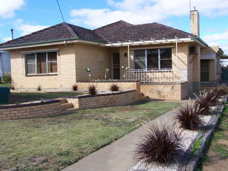 3b Millet Street, St Arnaud VIC 3478