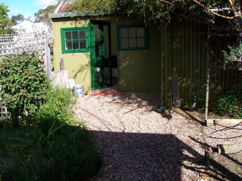 33 Millet Street, St Arnaud VIC 3478