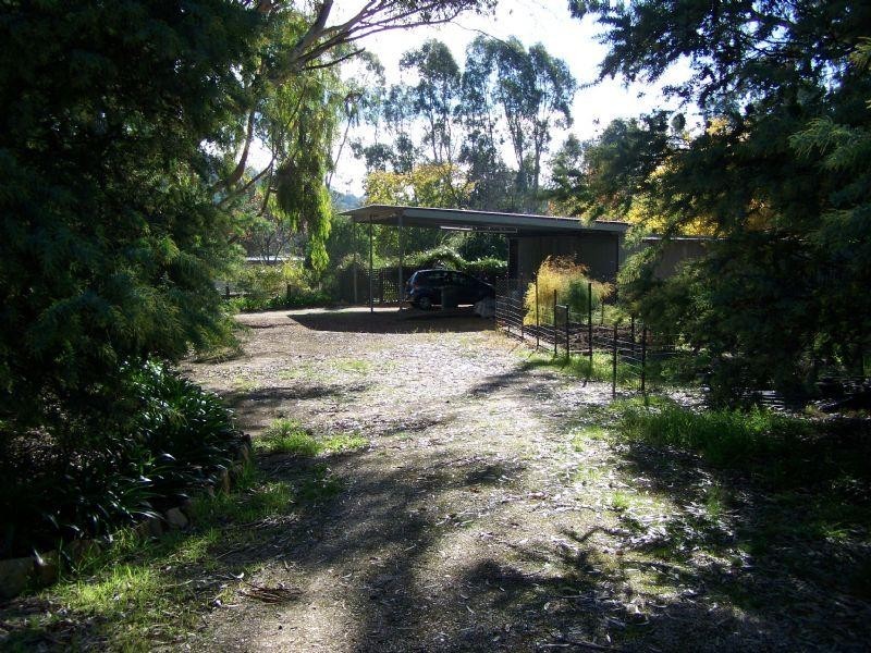 37 Church Street, Stuart Mill VIC 3478