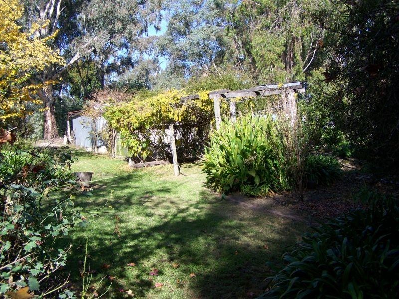 37 Church Street, Stuart Mill VIC 3478