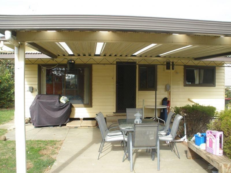 36 Dudley Street, Rochester VIC 3561