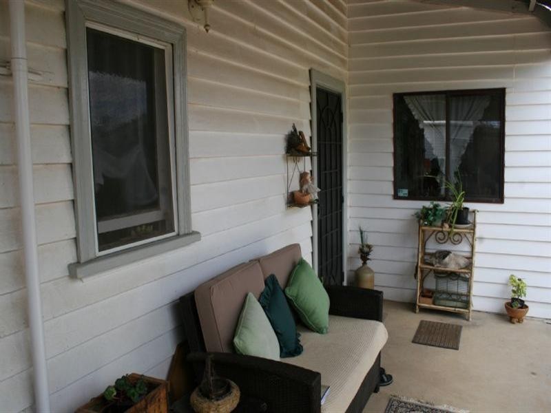 19 Victoria Street, Rochester VIC 3561