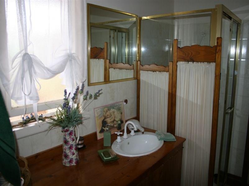 19 Victoria Street, Rochester VIC 3561